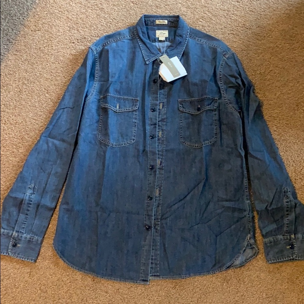 J Crew Men’s Large Denim Button Down